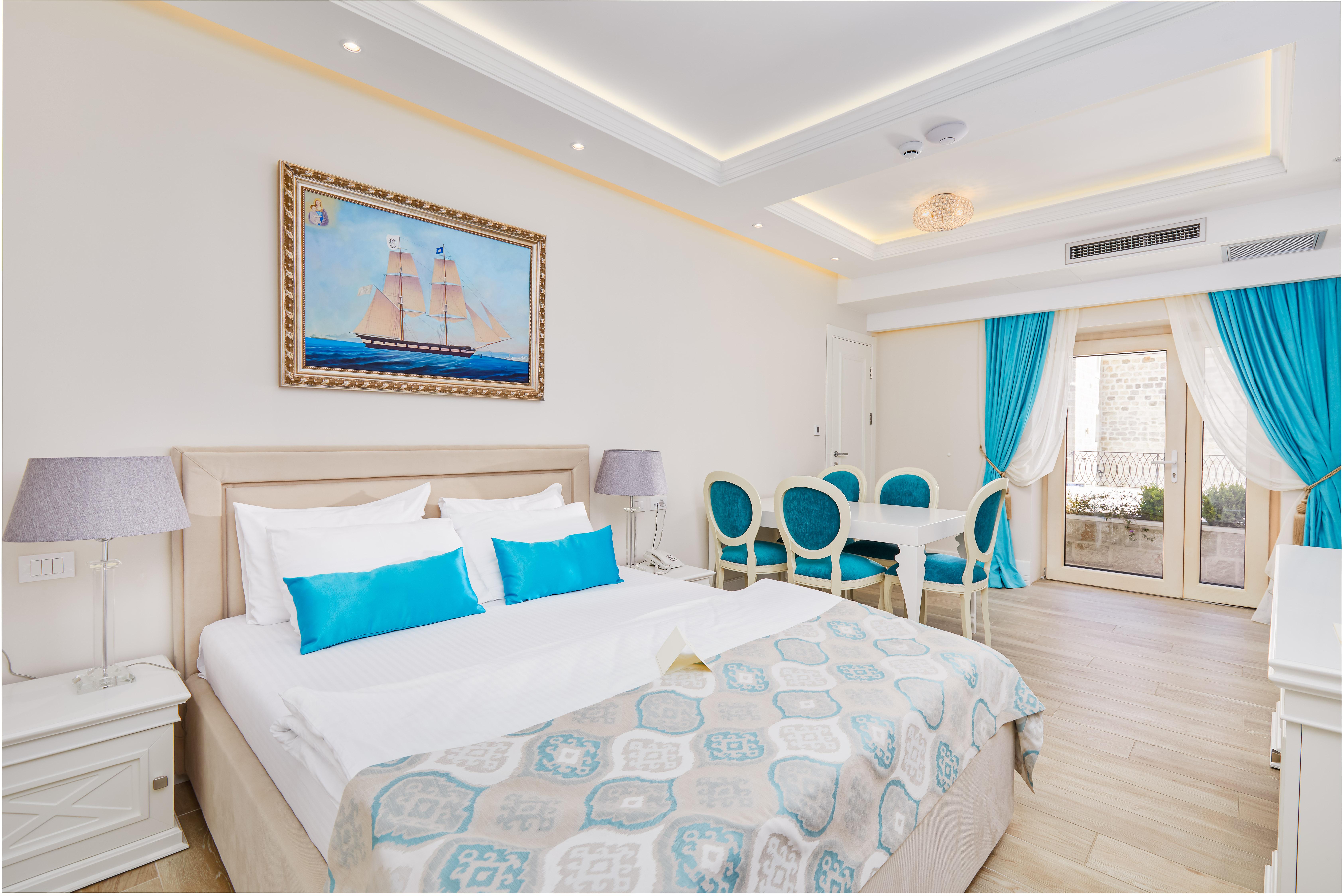 Hotel Libertas Cattaro Esterno foto